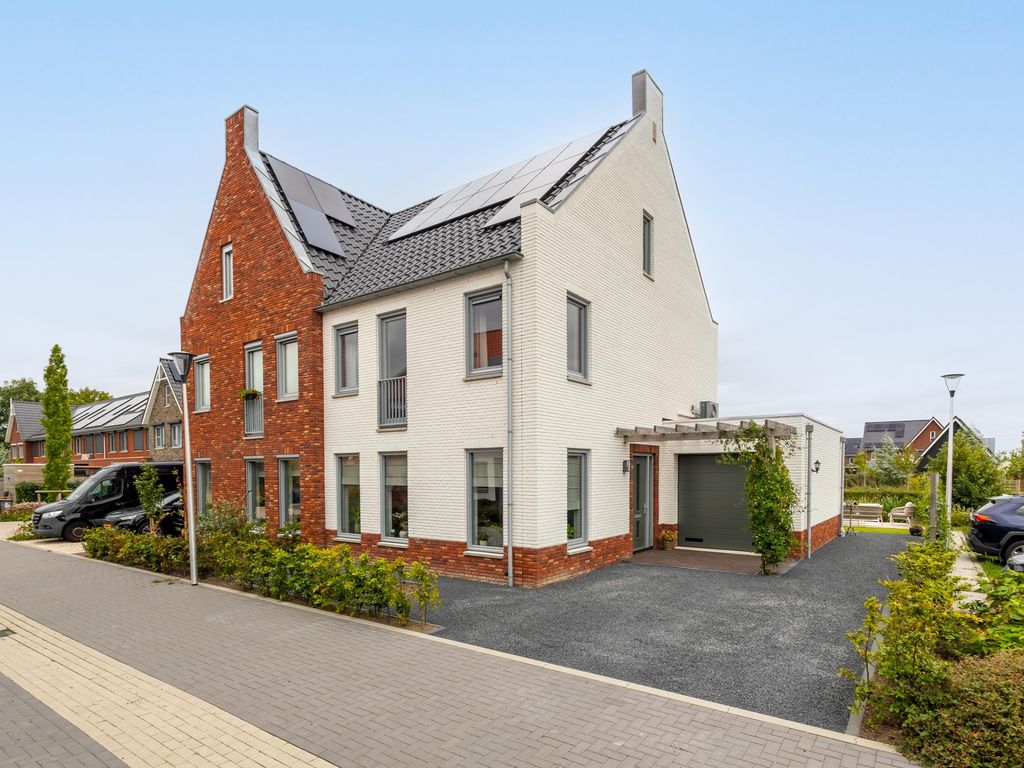 Poternehof 3, LANGERAK