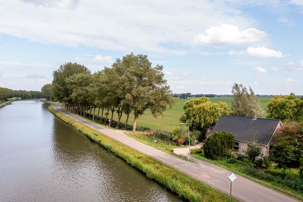 Kanaaldijk 8