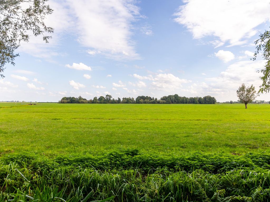 Kanaaldijk 8, LEERBROEK