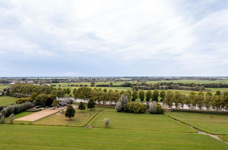 Kanaaldijk 8