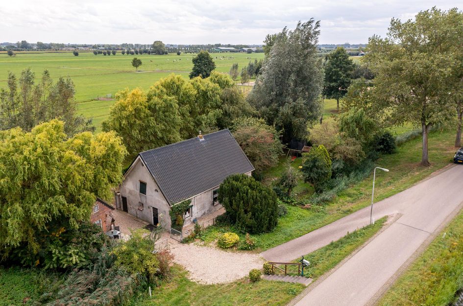 Kanaaldijk 8