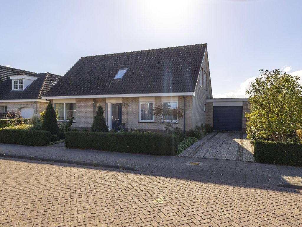 Doetse Vliet 8, GIESSENBURG
