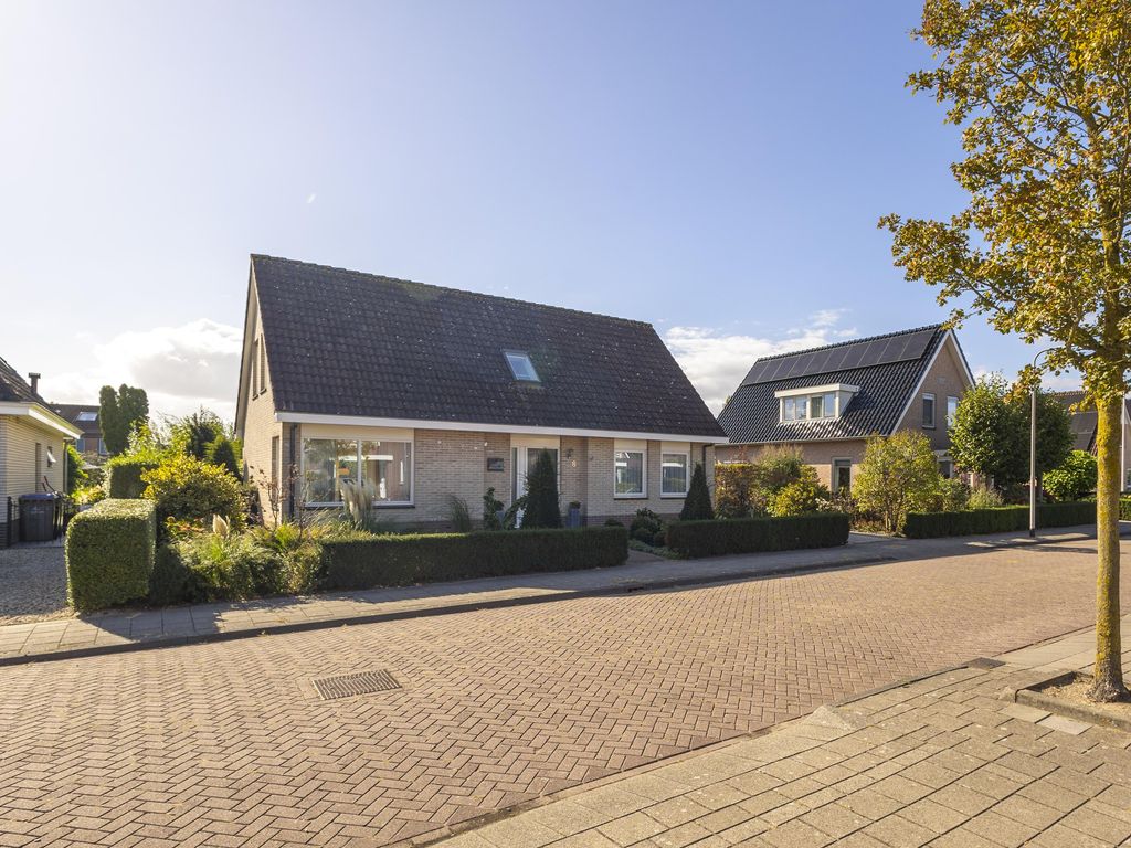 Doetse Vliet 8, GIESSENBURG