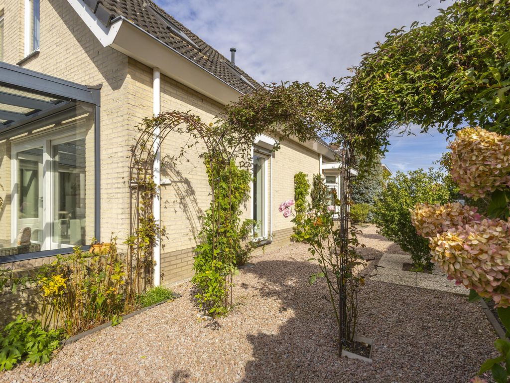Doetse Vliet 20, GIESSENBURG