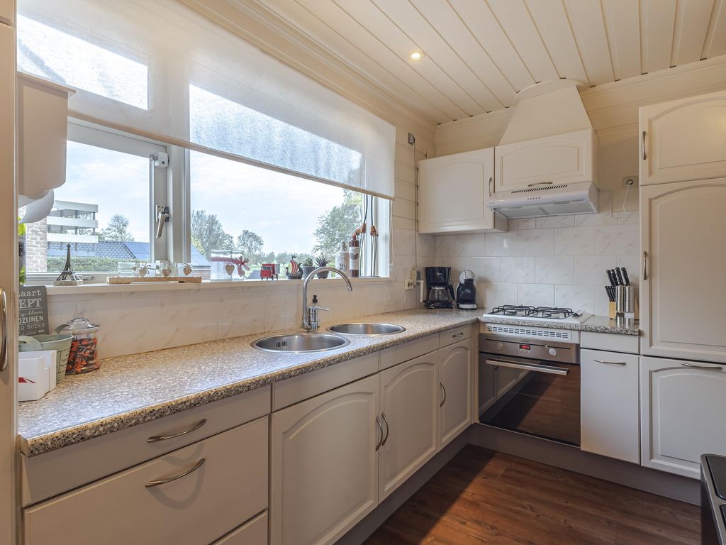 Bovenkerkseweg 34, GIESSENBURG