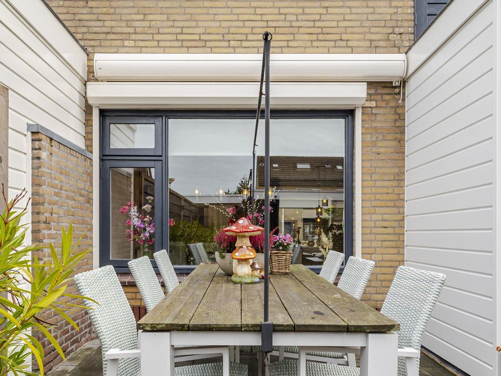 Leeuwerikstraat 14, GROOT-AMMERS