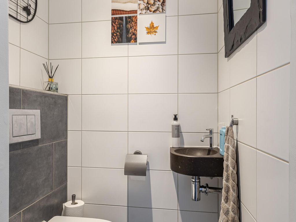 van Wenastraat 7, GIESSENBURG