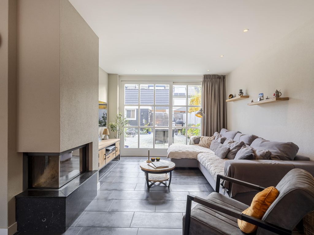 van Wenastraat 7, GIESSENBURG