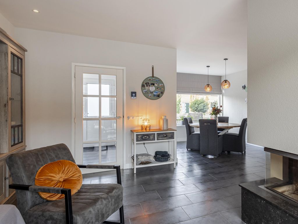 van Wenastraat 7, GIESSENBURG