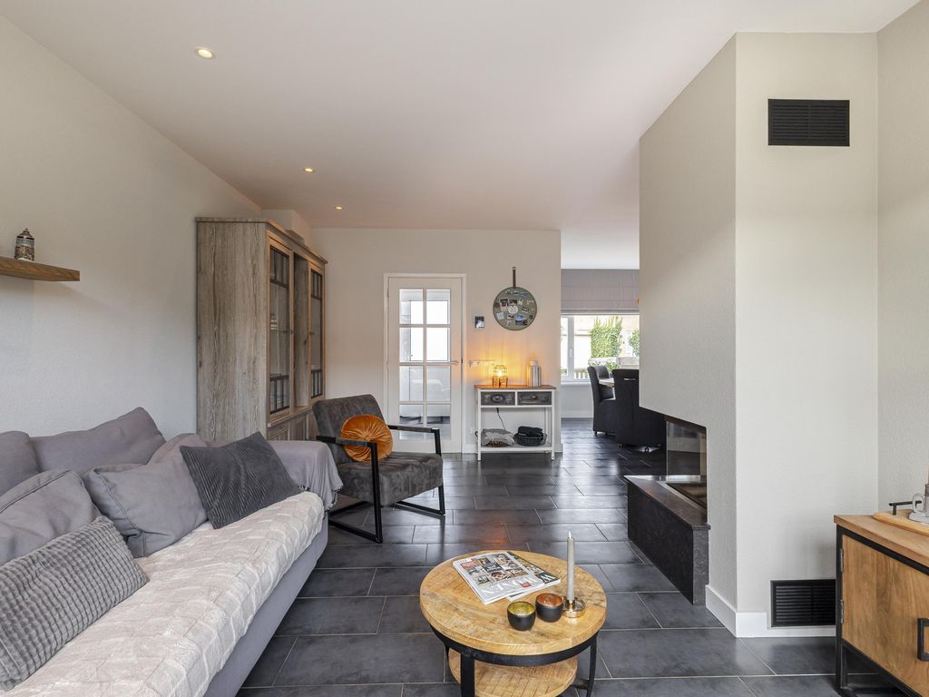 van Wenastraat 7, GIESSENBURG