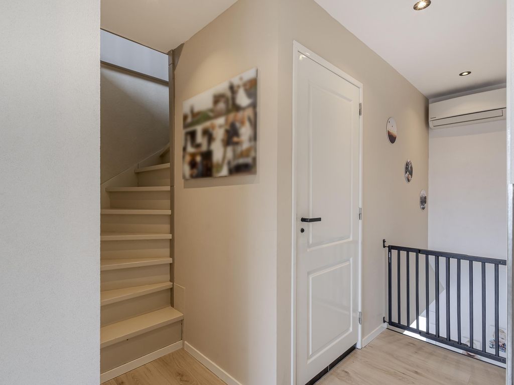 van Wenastraat 7, GIESSENBURG