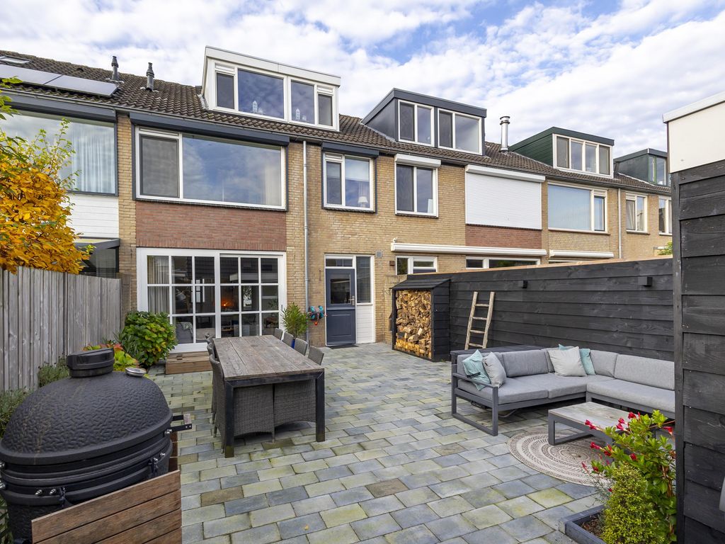 van Wenastraat 7, GIESSENBURG