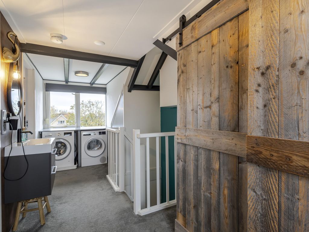 Juliana van Stolberglaan 49, GIESSENBURG