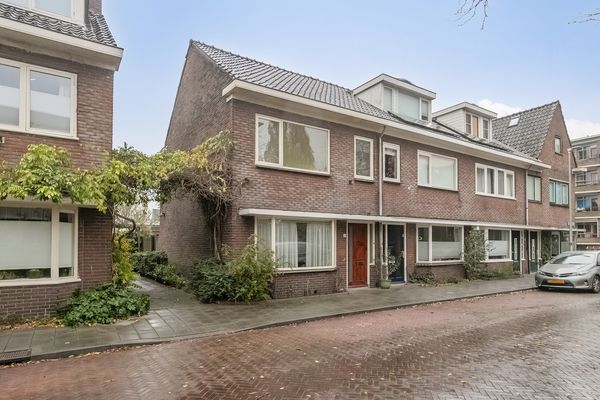 Oranje-Nassaulaan 55