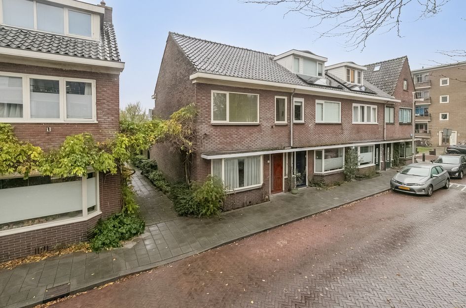 Oranje-Nassaulaan 55