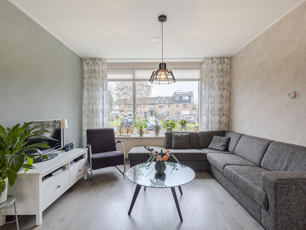 Wilhelminalaan 17, GIESSENBURG