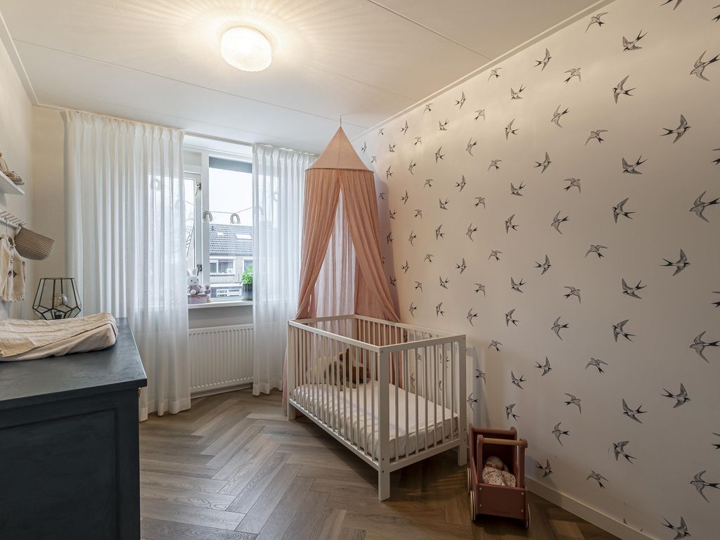 van Wenastraat 9, GIESSENBURG