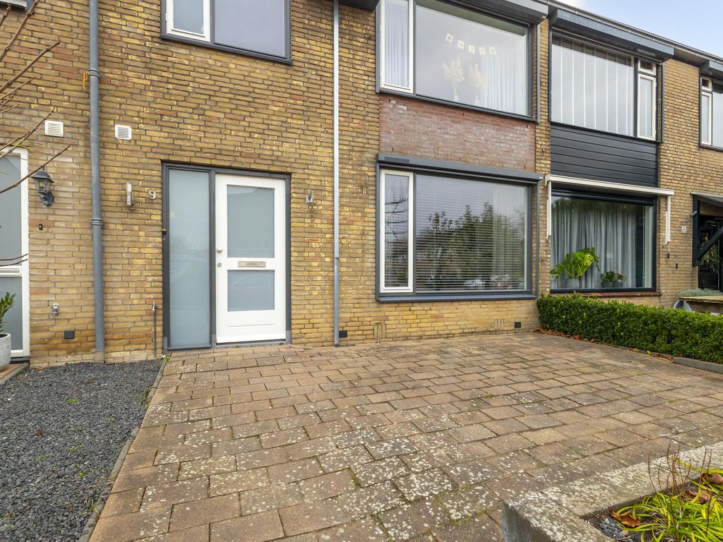 van Wenastraat 9, GIESSENBURG