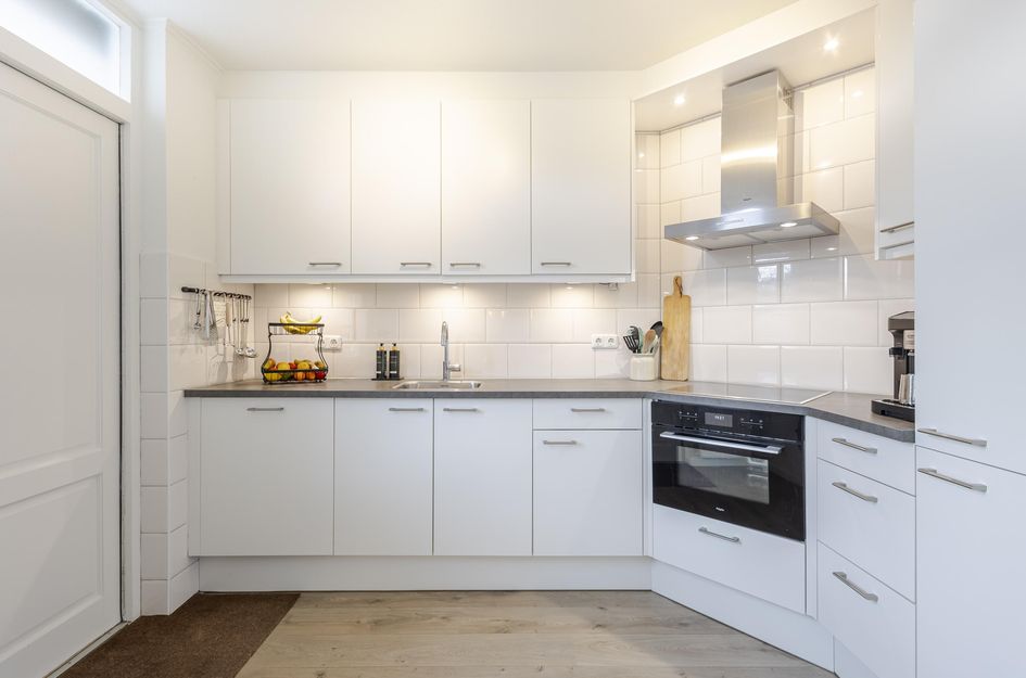 van Brederodestraat 79