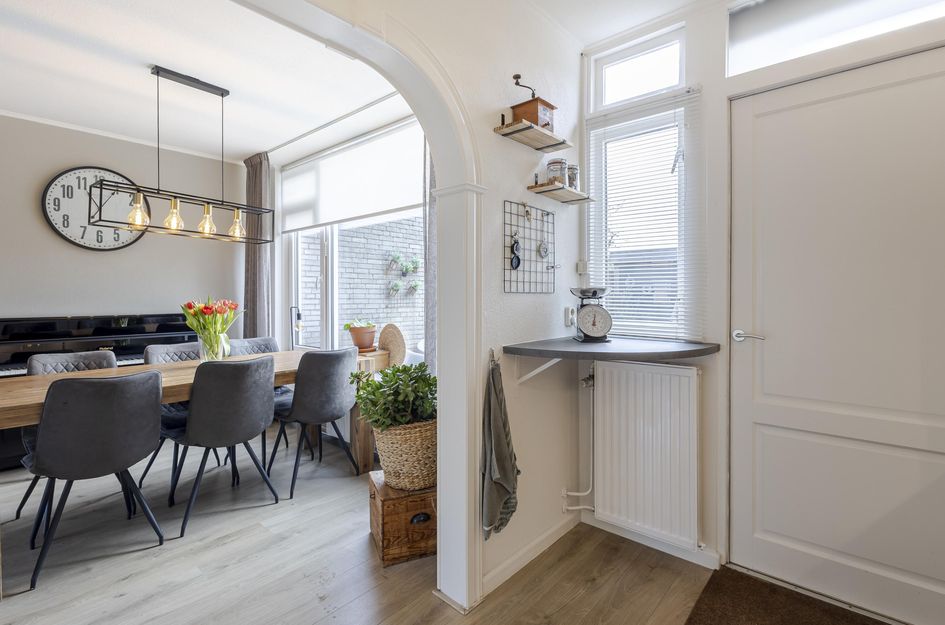 van Brederodestraat 79