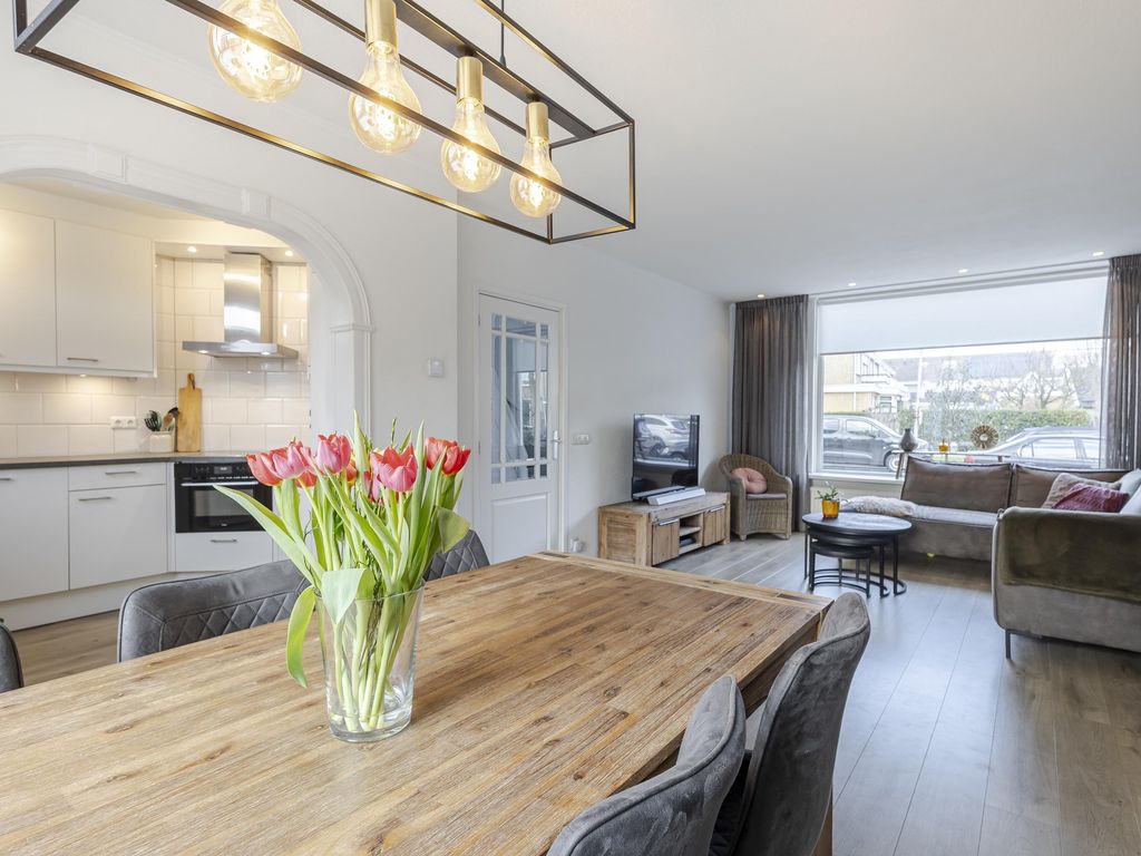 van Brederodestraat 79, GIESSENBURG