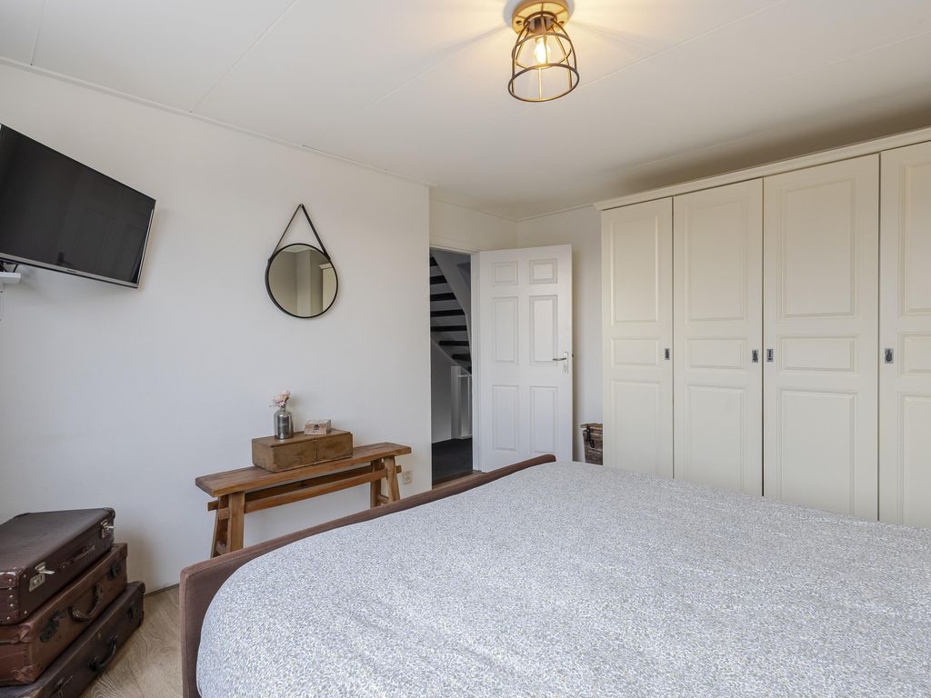 van Brederodestraat 79, GIESSENBURG