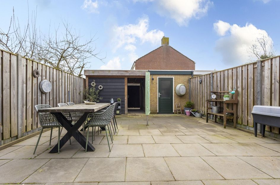 van Brederodestraat 79