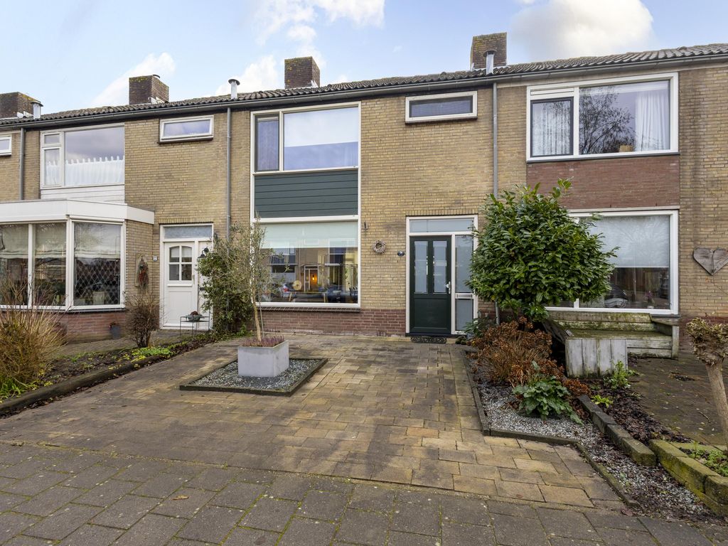 van Brederodestraat 79, GIESSENBURG