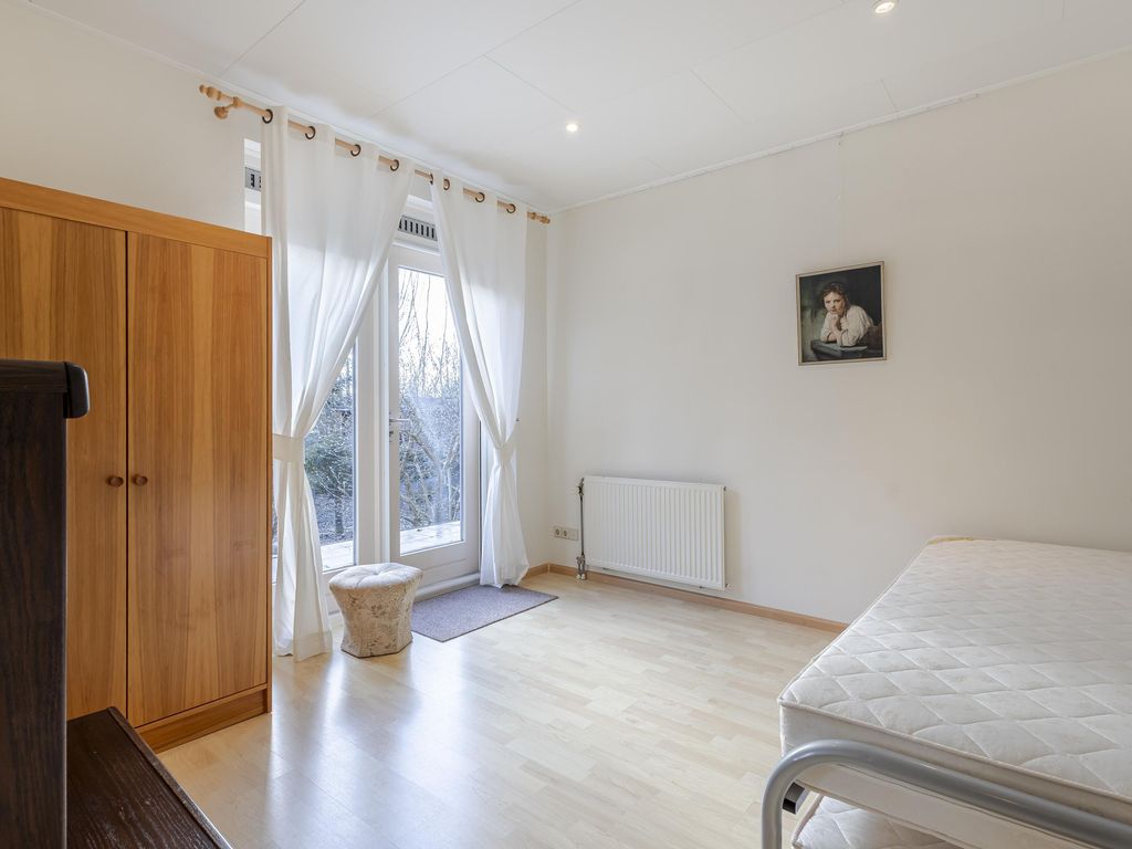 Doetse Vliet 24, GIESSENBURG