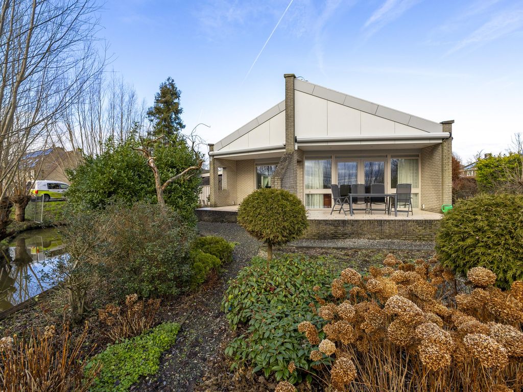 Doetse Vliet 24, GIESSENBURG