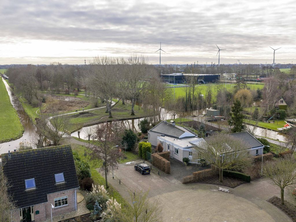 Doetse Vliet 24, GIESSENBURG