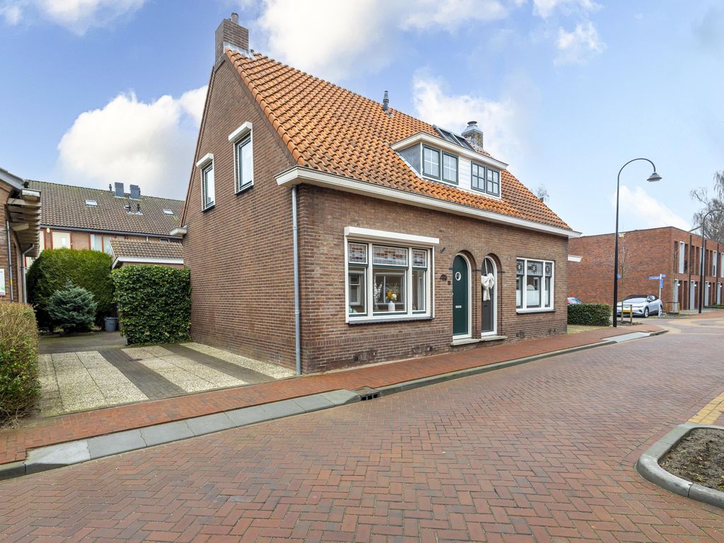 Emmastraat 13, GROOT-AMMERS