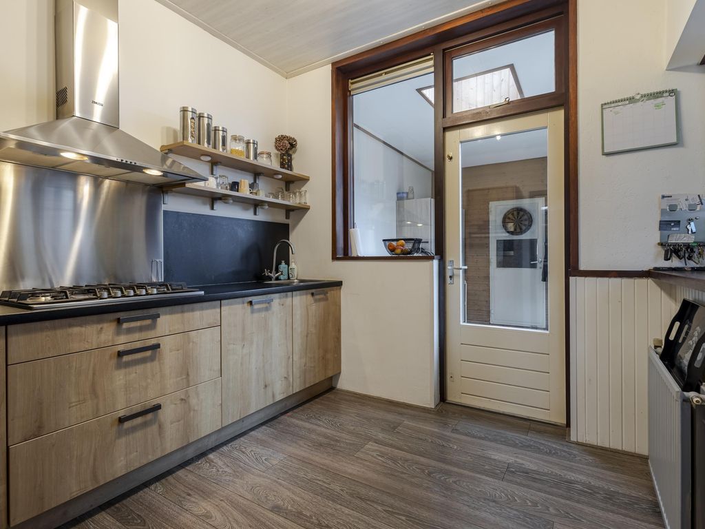 Peursumseweg 76, GIESSENBURG