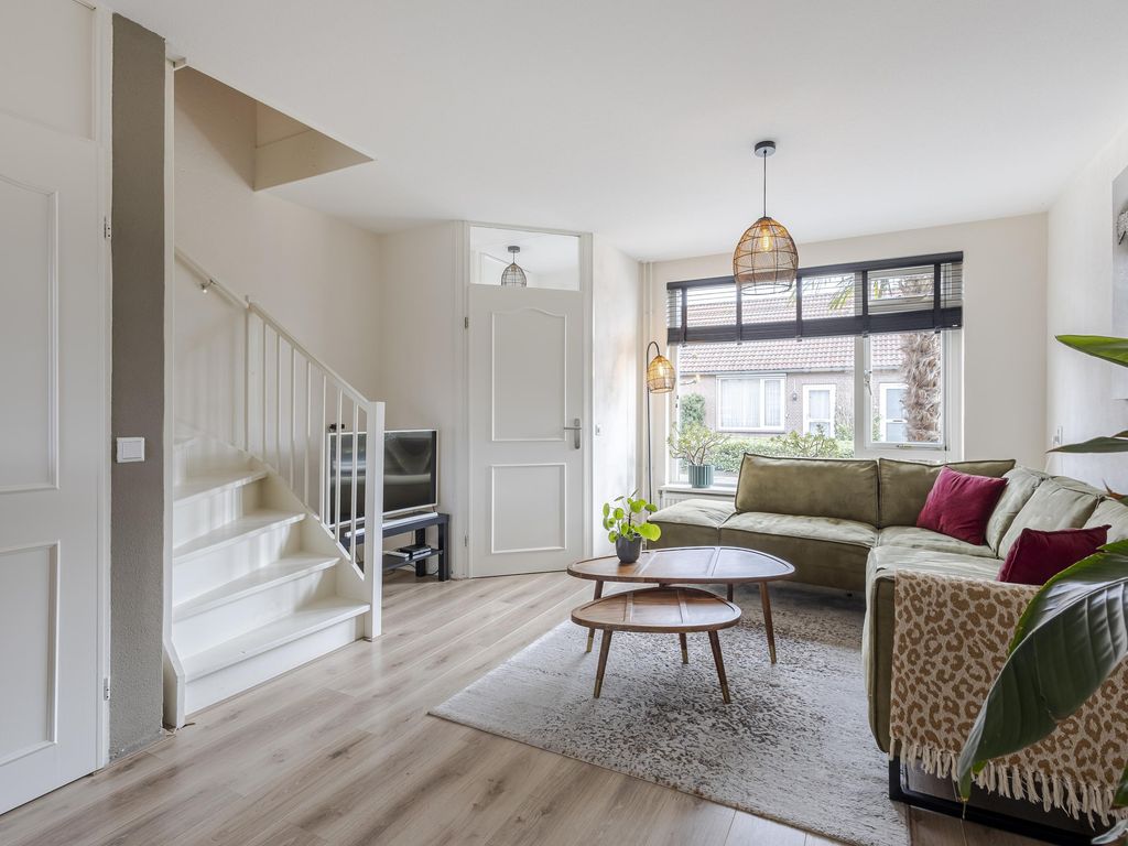 De Bogerd 18, AMEIDE