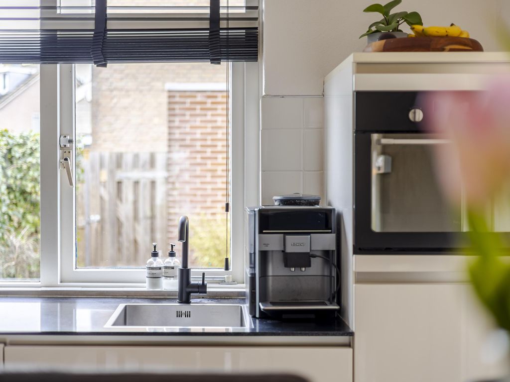 De Bogerd 18, AMEIDE