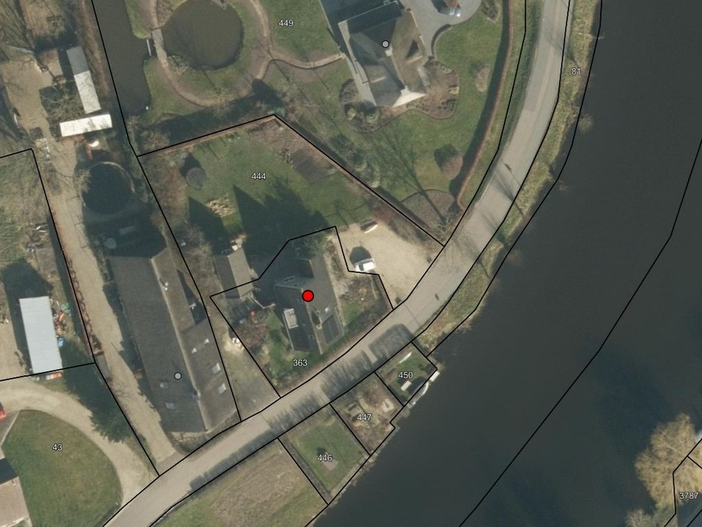 Bovenkerkseweg 68, GIESSENBURG