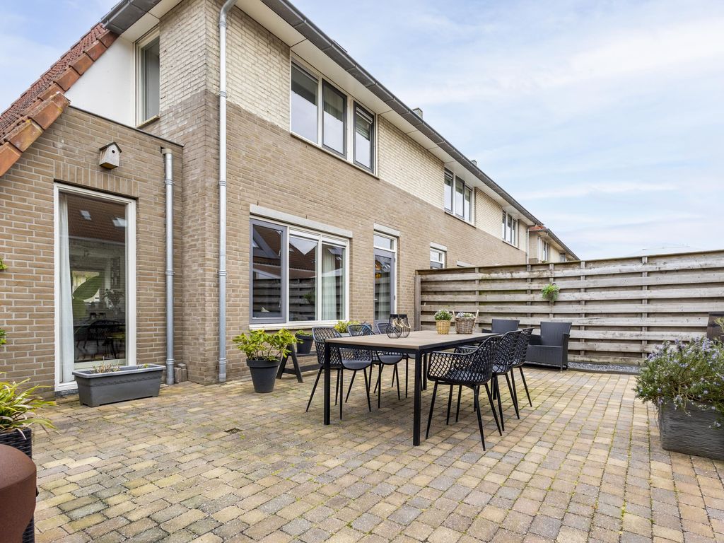 Molenlaan 42, GROOT-AMMERS