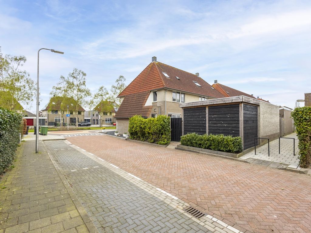 Molenlaan 42, GROOT-AMMERS