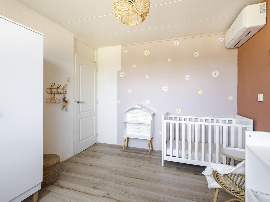 van Wenastraat 27, GIESSENBURG