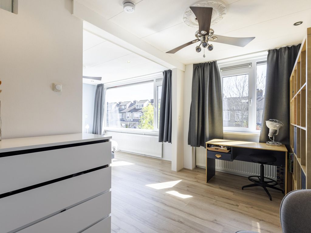 van Wenastraat 27, GIESSENBURG