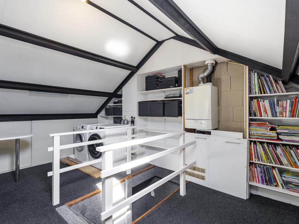 van Wenastraat 27, GIESSENBURG