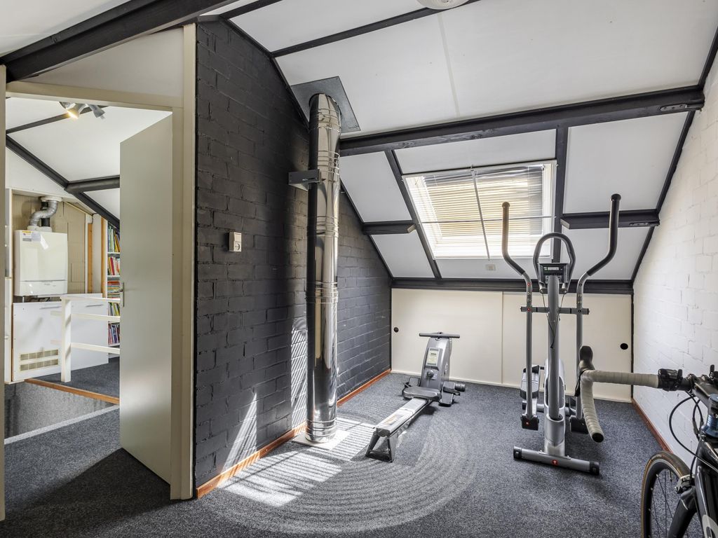 van Wenastraat 27, GIESSENBURG