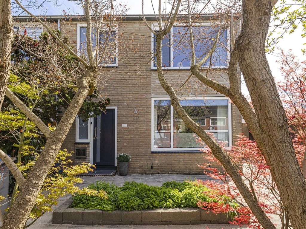 van Wenastraat 27, GIESSENBURG