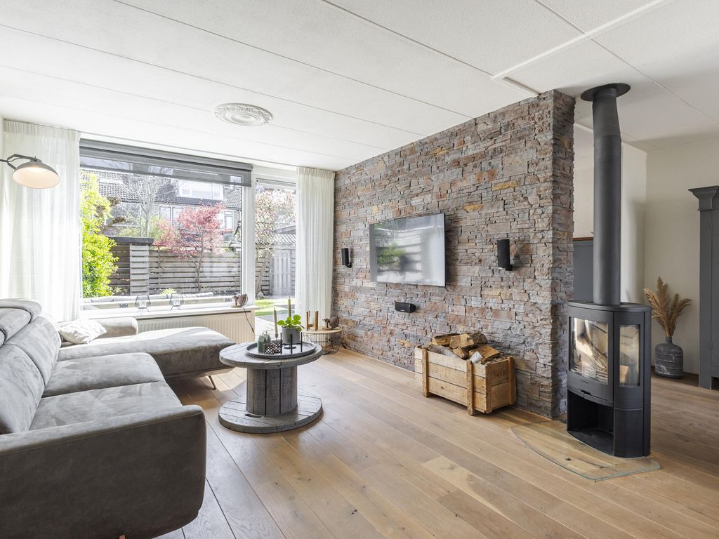 van Wenastraat 27, GIESSENBURG