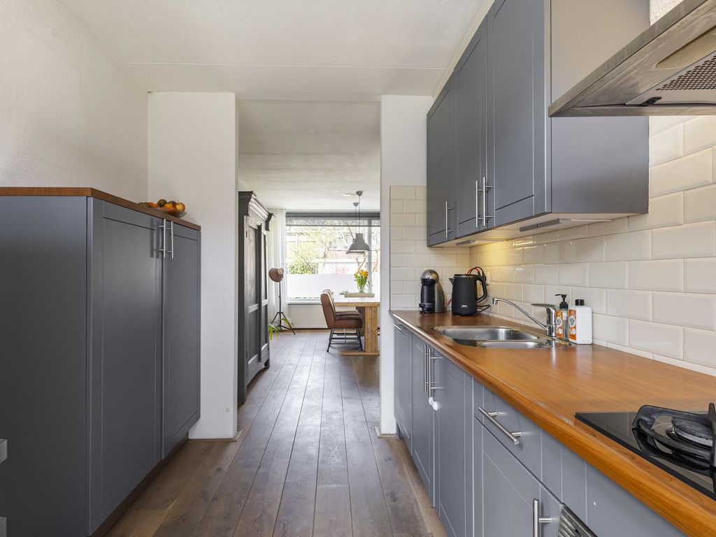 van Wenastraat 27, GIESSENBURG