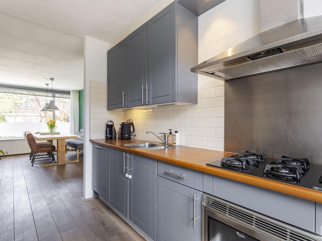 van Wenastraat 27, GIESSENBURG