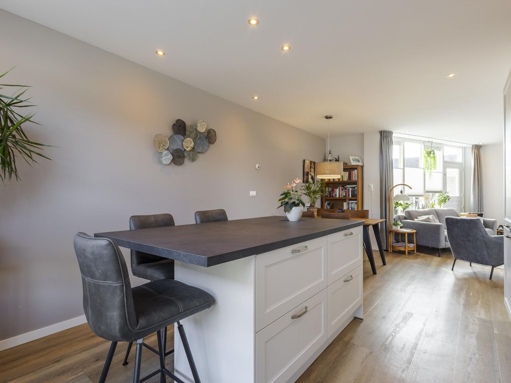 van Brederodestraat 69, GIESSENBURG