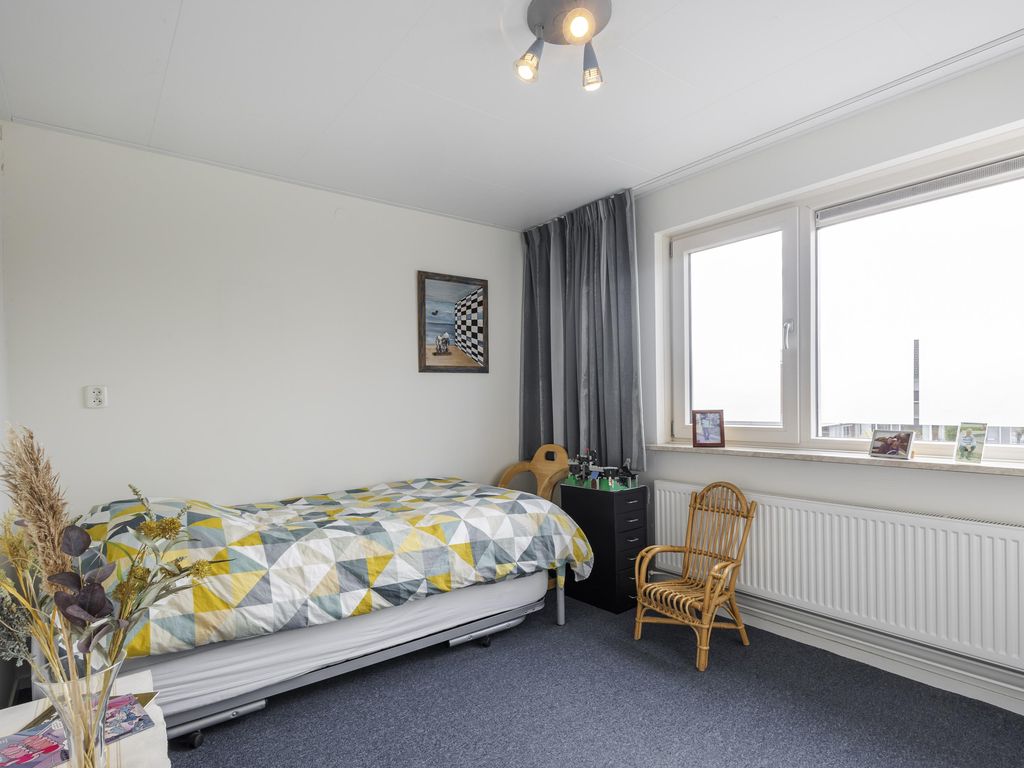 van Brederodestraat 69, GIESSENBURG