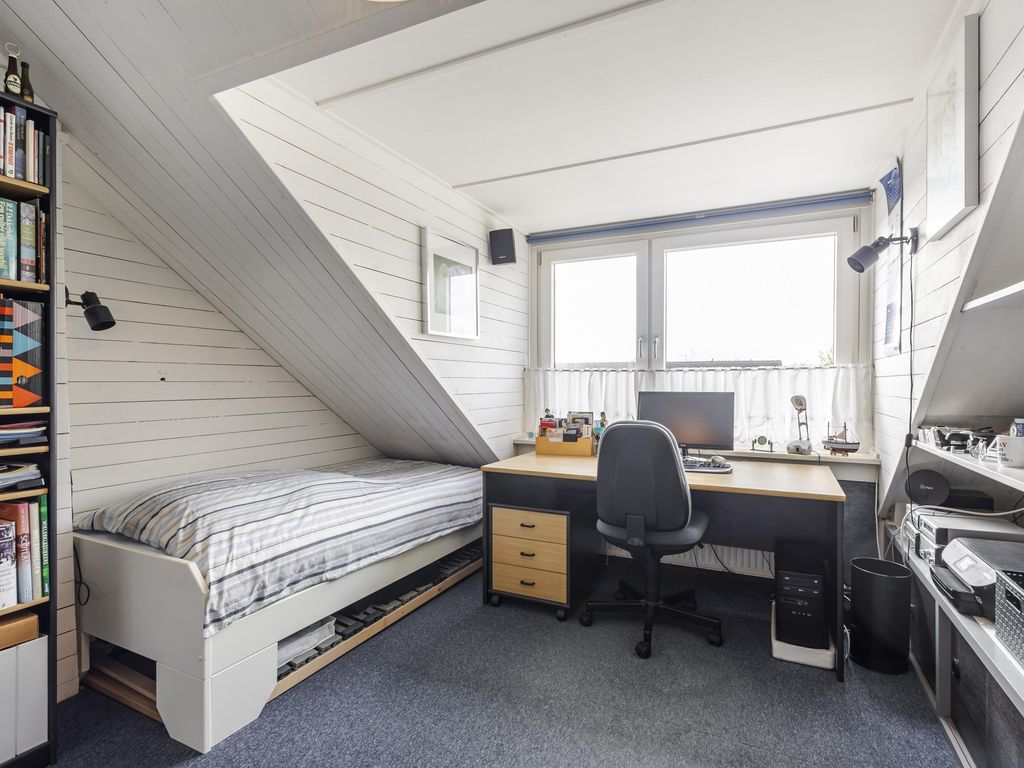 van Brederodestraat 69, GIESSENBURG