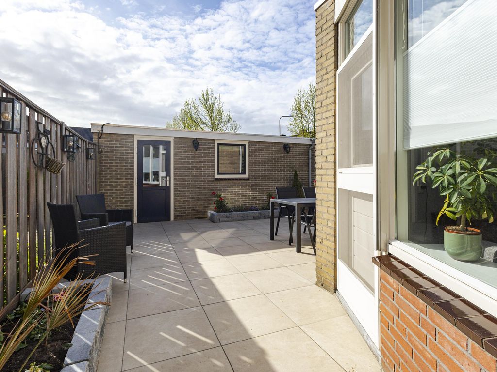 van Brederodestraat 69, GIESSENBURG